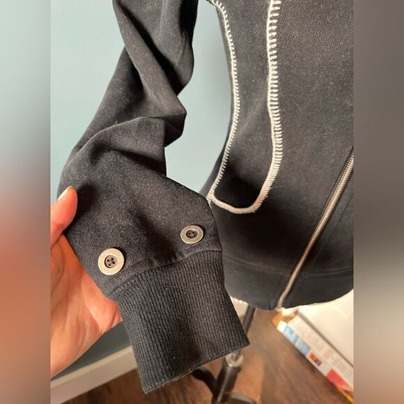 Lululemon *Special Edition Scuba Hoodie​ - Picture 6 of 8